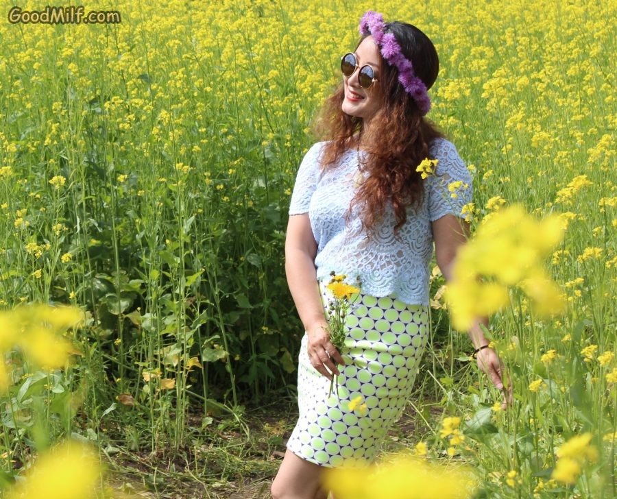 宝宝姐去草原旅行喜欢她的白腿[第5张/共8张]