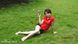 陌陌上认识的美丽姐姐,欣赏她的美腿