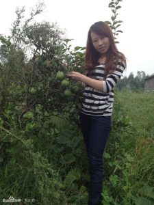 陌陌上认识的美丽姐姐,欣赏她的美腿