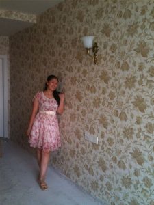 以前单位的会计大姐在家拍的美腿照片