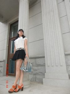 来自东北的熟女老师,吃饭前管理先拍腿