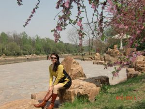 历史陈老师公园里面的肉丝白靴子