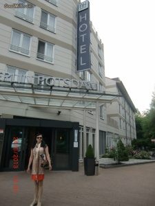 熟女老师北欧行秀肉丝美腿3