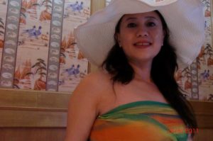 美艳历史老师的美腿想要