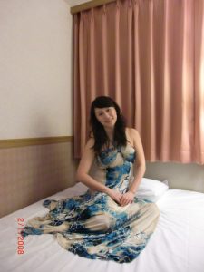 熟女历史老师日本旅行宾馆秀足