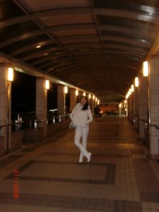 熟女历史老师日本旅行宾馆秀足