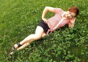 邻居明嫂真实高跟腿生活照