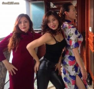 三位五十路熟妇太爽尤其是最右简直了