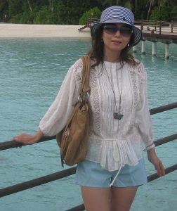 知风姐姐海岛度假短裤美腿