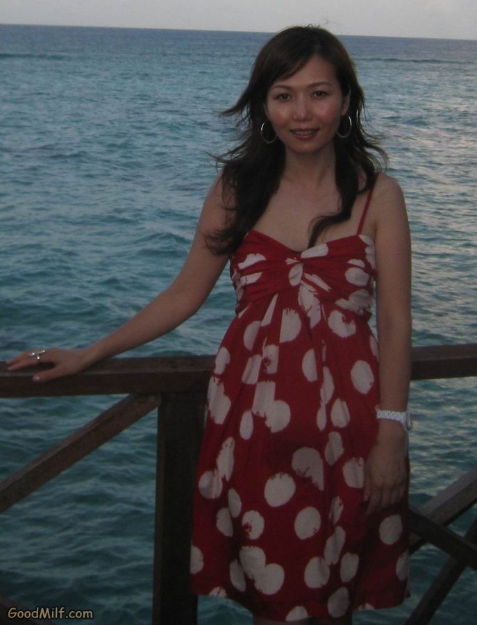 知风姐姐海岛度假性感短裙[第5张/共9张]