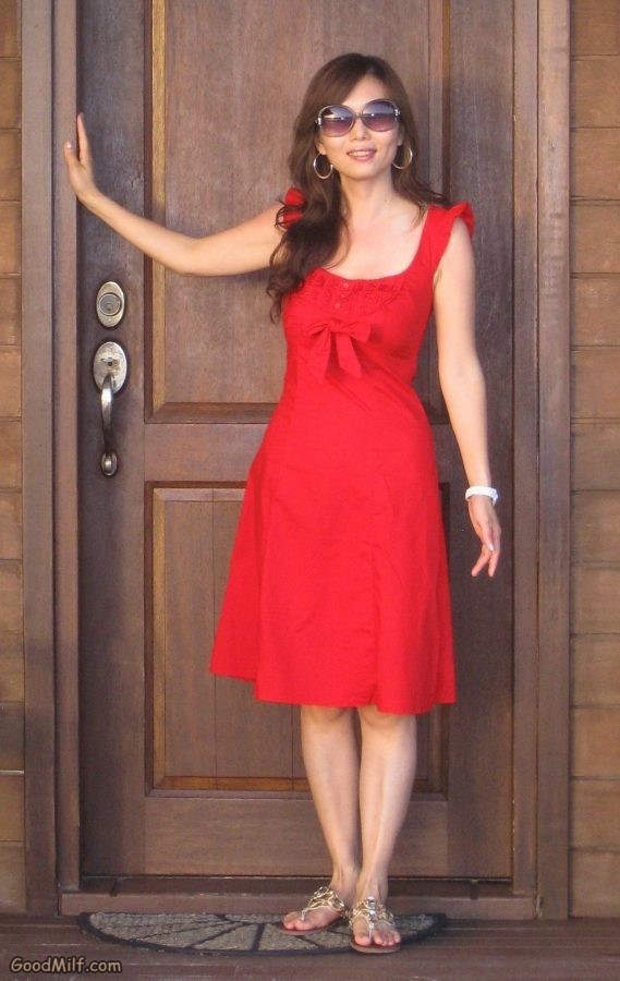 知风姐姐海岛度假性感短裙[第7张/共9张]