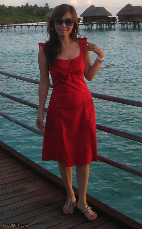 知风姐姐海岛度假性感短裙[第8张/共9张]