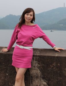 美腿知风姐姐湖光山色不及你美