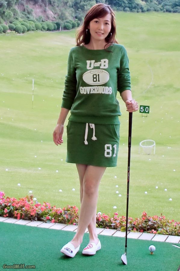 美腿知风姐姐国外度假与大自然融为一体[第13张/共13张]