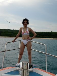 熟女阿冷好身材大方泳衣秀