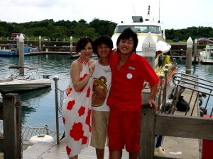 熟女阿冷好身材大方泳衣秀