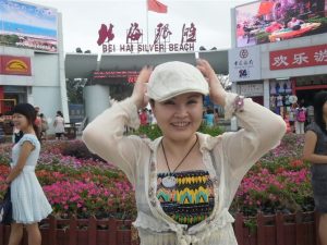 好诱人的泳装阿姨