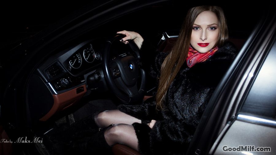 乌克兰媳妇宝马车里质感灰色丝袜[第6张/共13张]