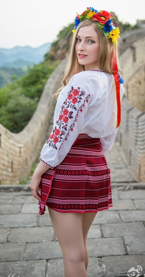 乌克兰老婆长城上面狂野老虎泳装[第8张/共13张]