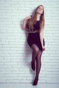 乌克兰好媳妇这是在给丝袜拍广告吗