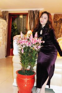 气质才女新之月姐姐家中秀旗袍高跟