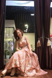 美阿姨新之月拍个人写真玉乳是亮点