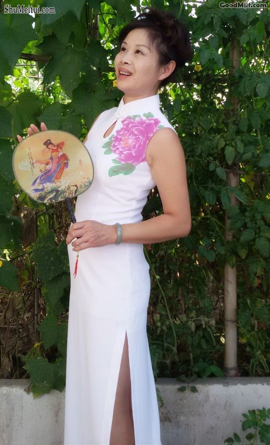 熟女燕子旗袍魅力2[第1张/共13张]