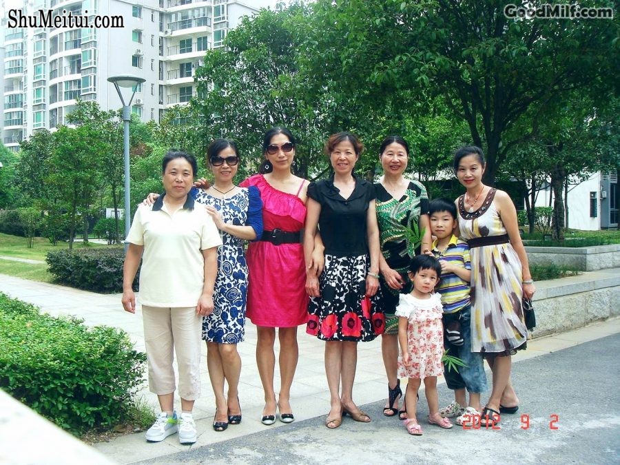 燕子姐和她姐妹们的生活照片[第2张/共7张]