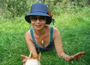 燕子姐野外性感成熟的白腿我喜欢