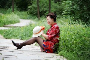 梦姐秀黑丝美腿