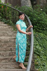 旗袍熟妇们的性感外拍有几个还穿了肉丝