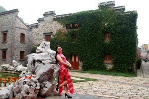 旗袍熟妇们的性感外拍有几个还穿了肉丝