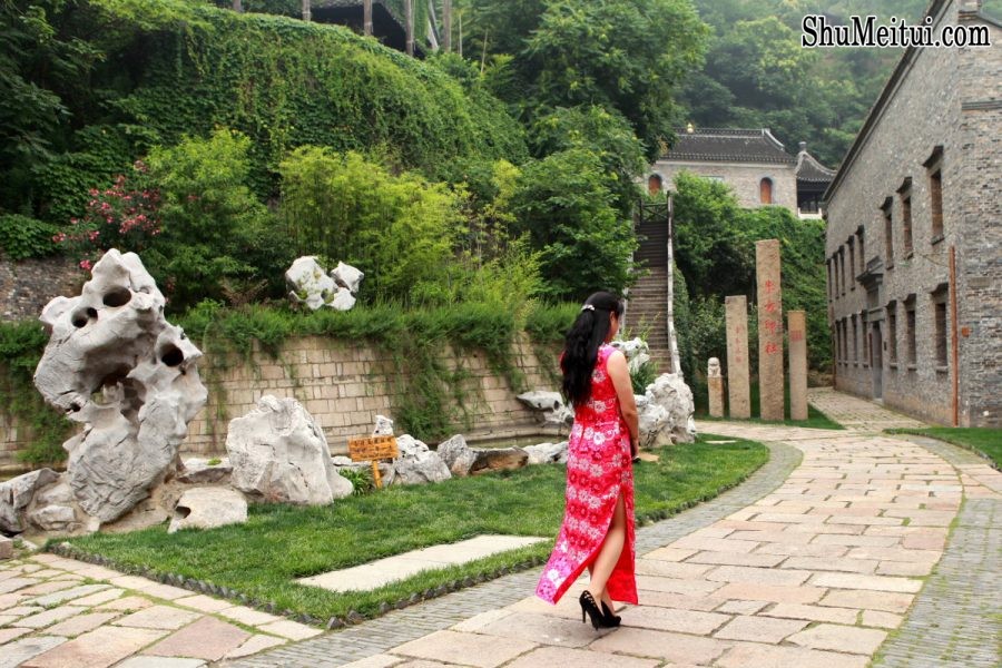 旗袍熟妇们的性感外拍有几个还穿了肉丝[第20张/共53张]