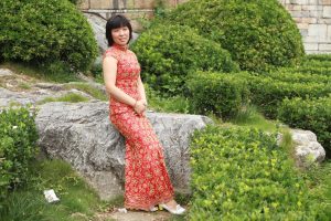 旗袍熟妇们的性感外拍有几个还穿了肉丝