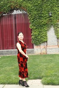 旗袍熟妇们的性感外拍有几个还穿了肉丝