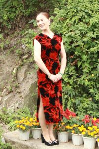 旗袍熟妇们的性感外拍有几个还穿了肉丝