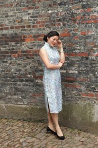 旗袍熟妇们的性感外拍有几个还穿了肉丝