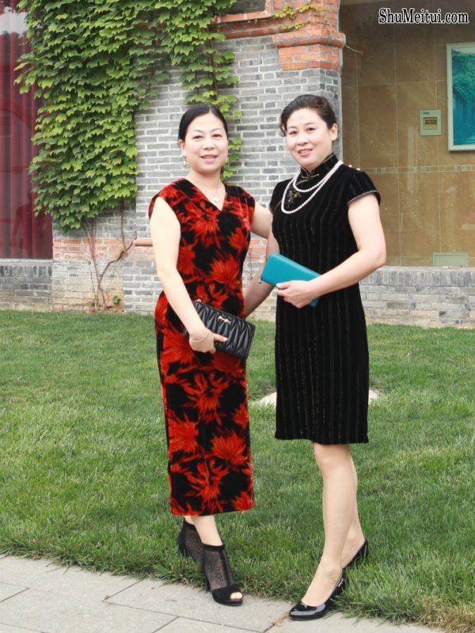 旗袍熟妇们的性感外拍有几个还穿了肉丝[第4张/共53张]