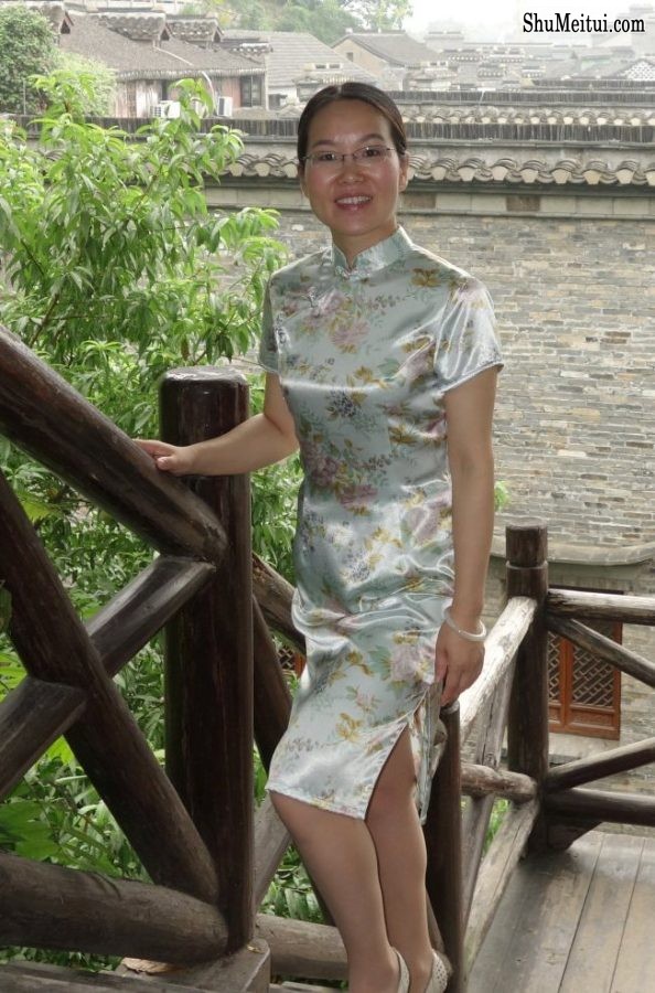 旗袍熟妇们的性感外拍有几个还穿了肉丝[第40张/共53张]