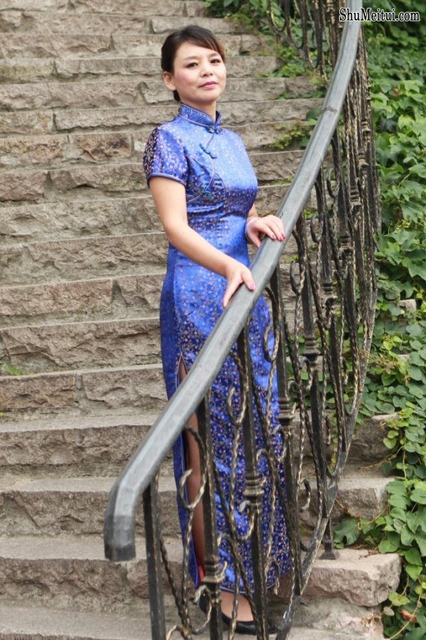 旗袍熟妇们的性感外拍有几个还穿了肉丝[第45张/共53张]