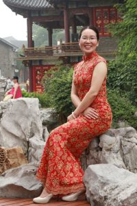 旗袍熟妇们的性感外拍有几个还穿了肉丝