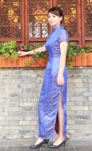 旗袍熟妇们的性感外拍有几个还穿了肉丝