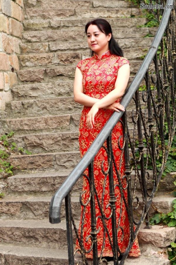 旗袍熟妇们的性感外拍有几个还穿了肉丝[第5张/共53张]