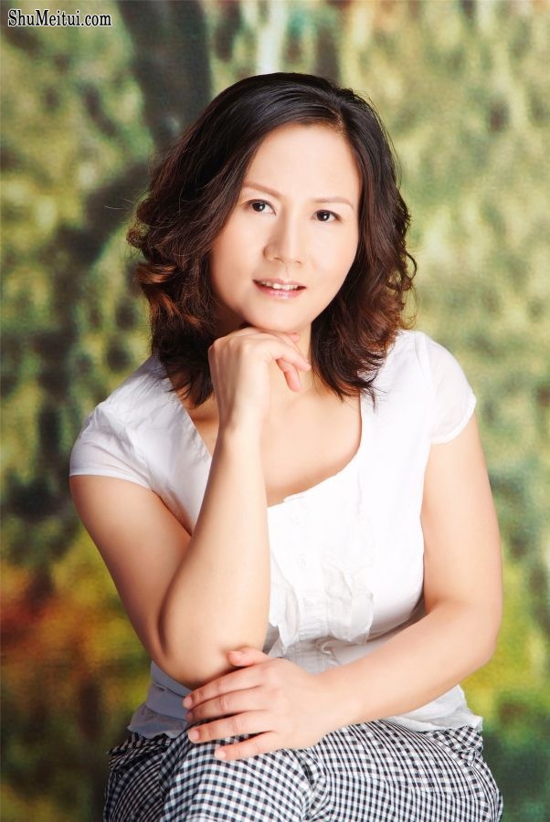 风韵熟女卓玛【9P】[第4张/共9张]