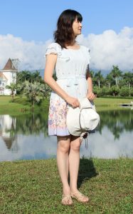 熟女Elin姐美好风景里的玉腿