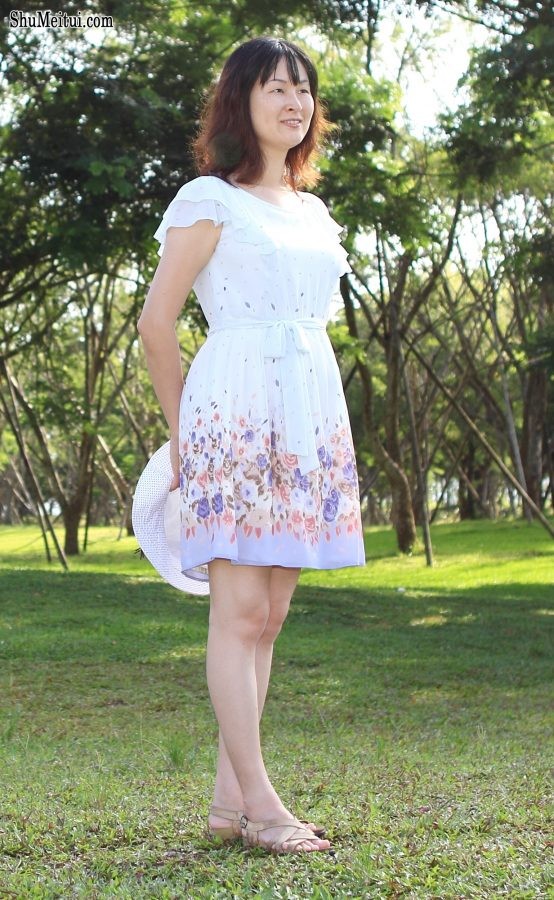 熟女Elin姐美好风景里的玉腿[第15张/共26张]