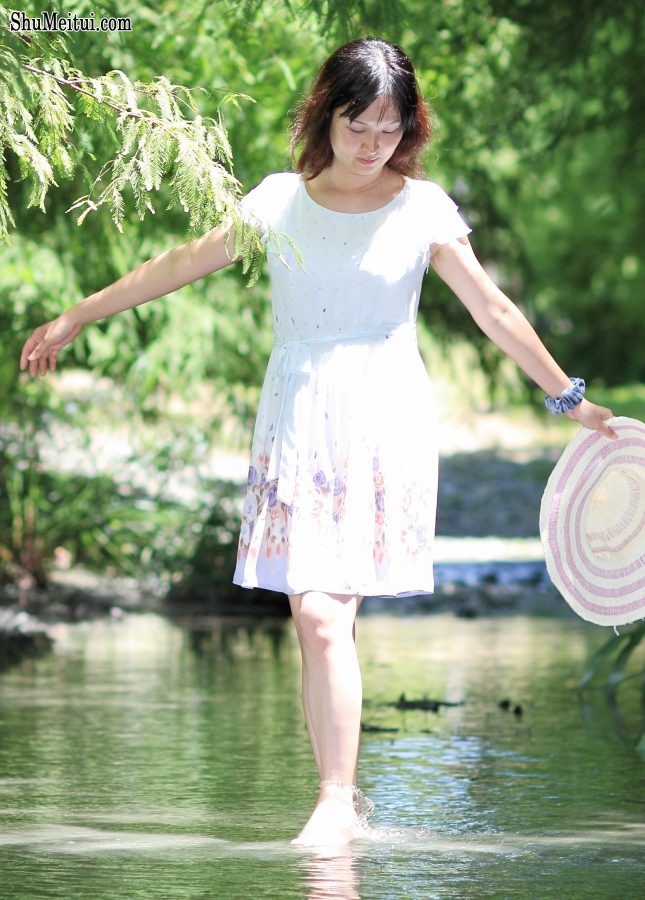 熟女Elin姐美好风景里的玉腿[第21张/共26张]