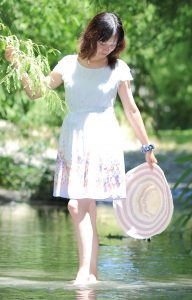 熟女Elin姐美好风景里的玉腿