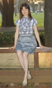 Elin姐树林中玉腿拍摄