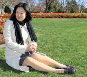 Elin姐走到哪里都是肉丝不离腿